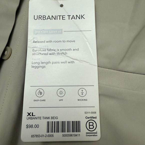 New with Tags Athleta Light Tan Button-Up Blouse - Picture 3 of 8